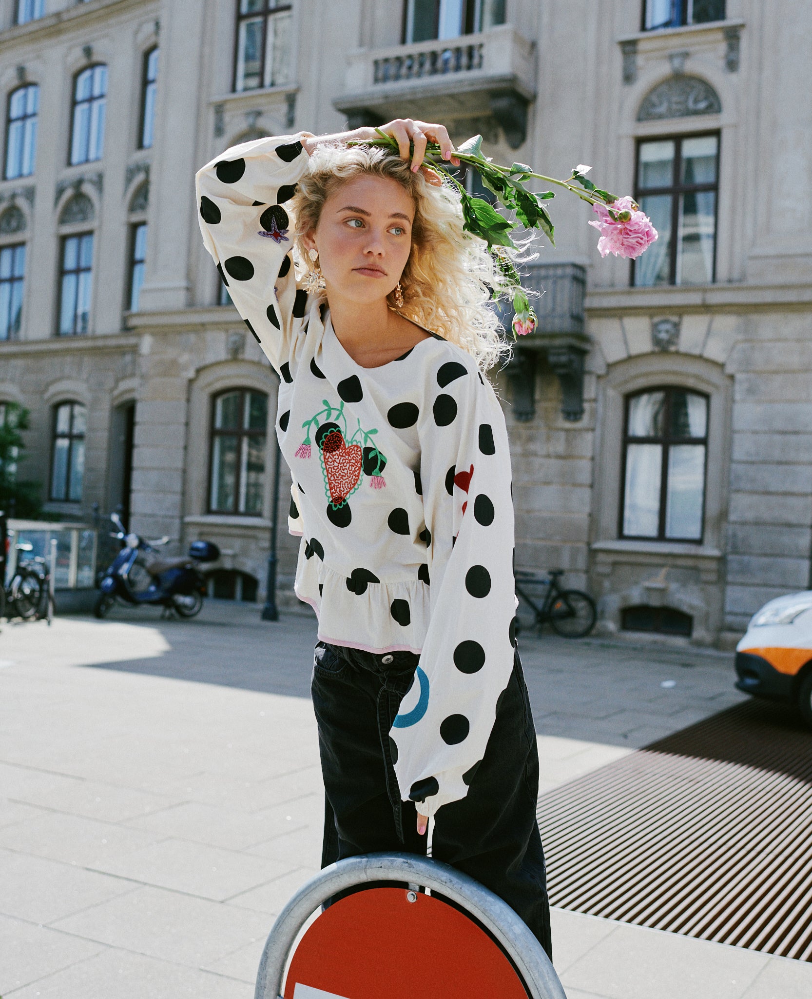 Top Diana - Black Dot