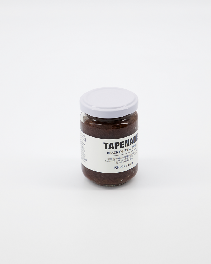 Tapenade sort olien og basilikum