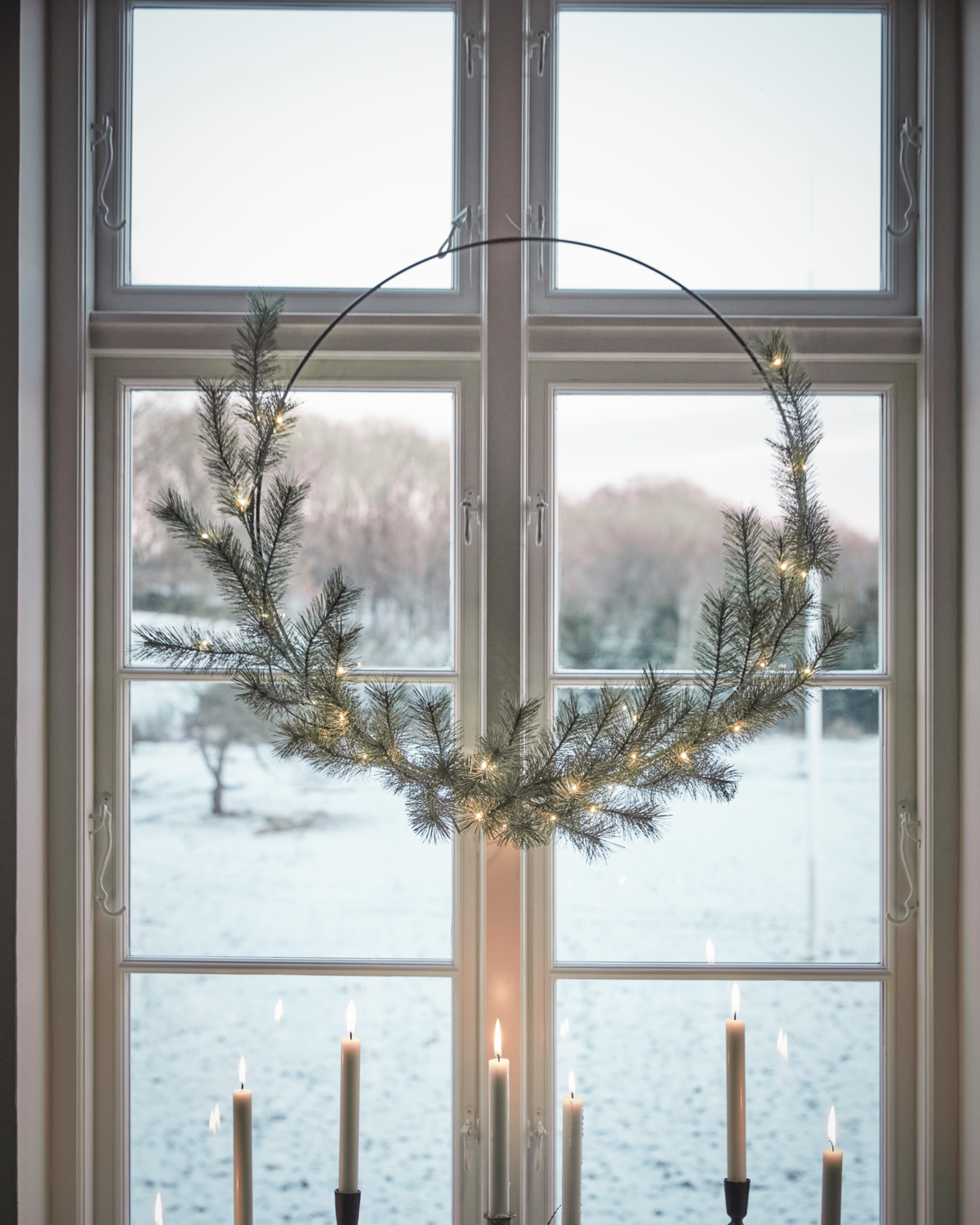 Krans med indbygget LED-lys 45 cm. dia.