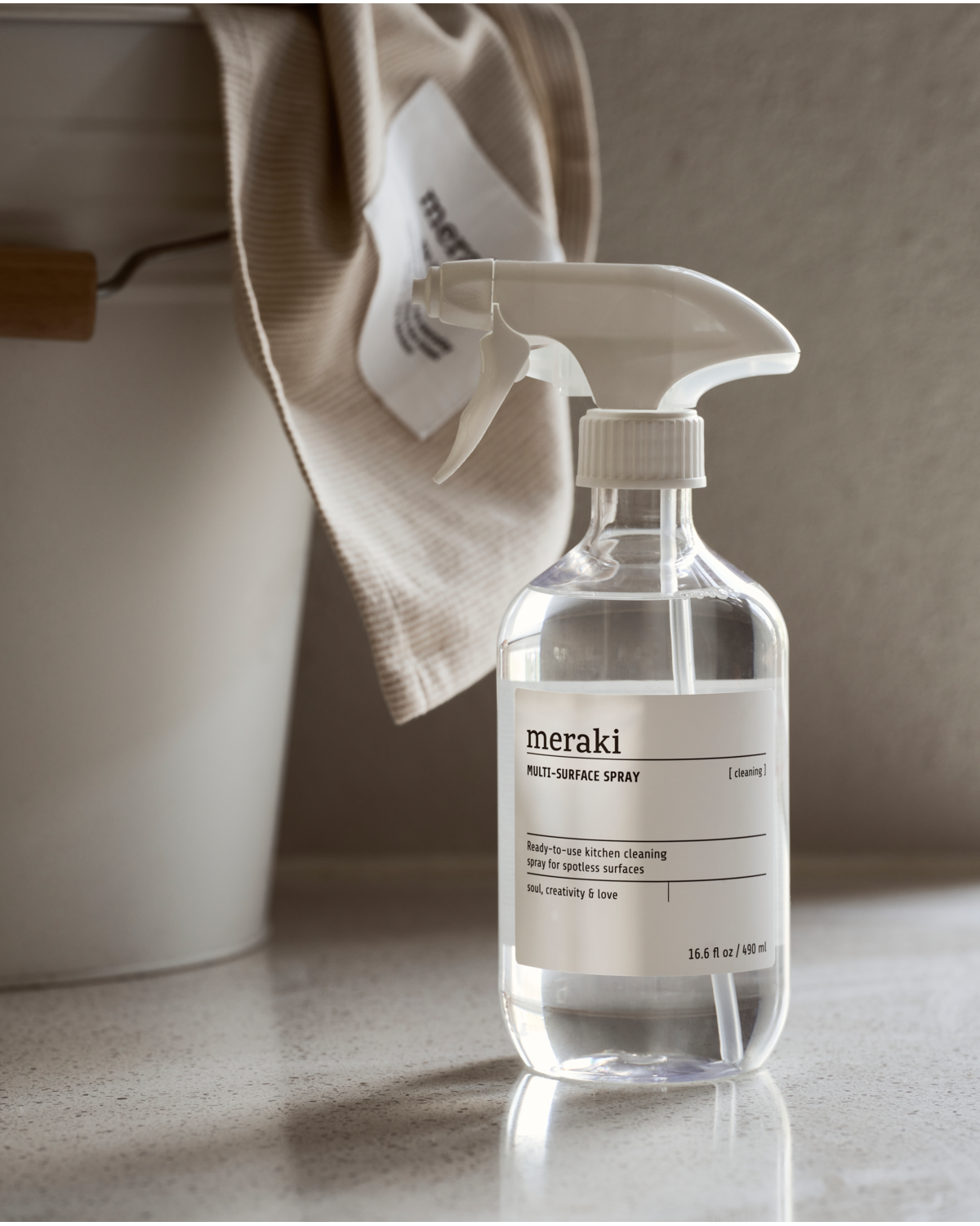 Multi-surface-spray