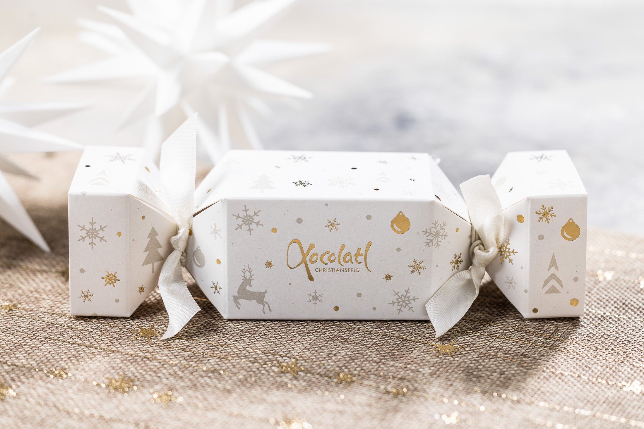 Sprøde mandler med mørk chokolade og appelsin