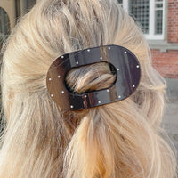 EVA Hårklemme mørkebrun med hvide prikker