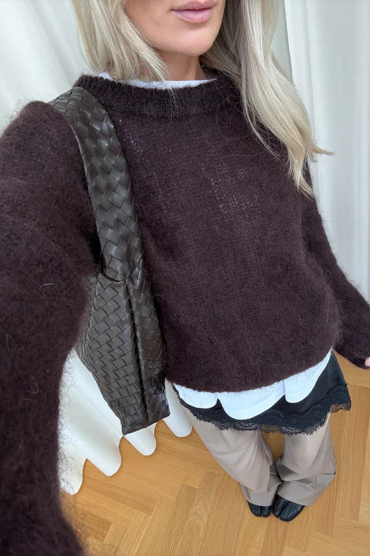 N-Latora Knit – Dark Brown Chocolate