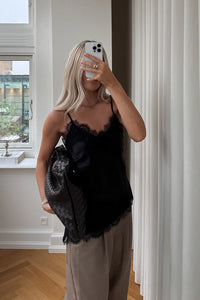 N-Minne Blouse – Black