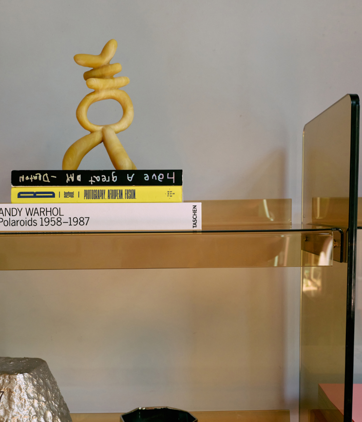 Inbetween Object HKliving resin figur | Dekorativ skulptur | Aluu