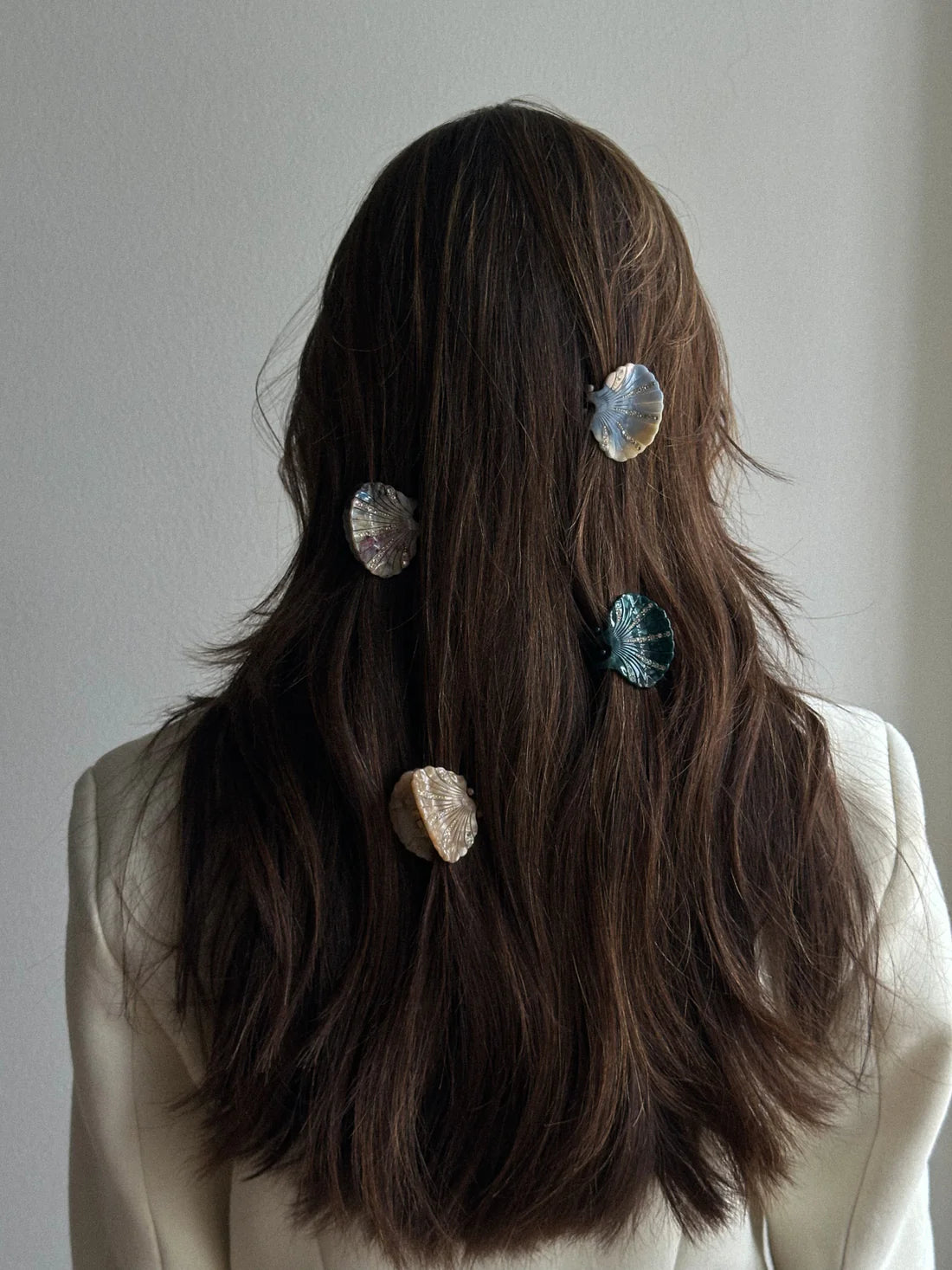 Petite Ariel Claw - Cream - Hårklemme
