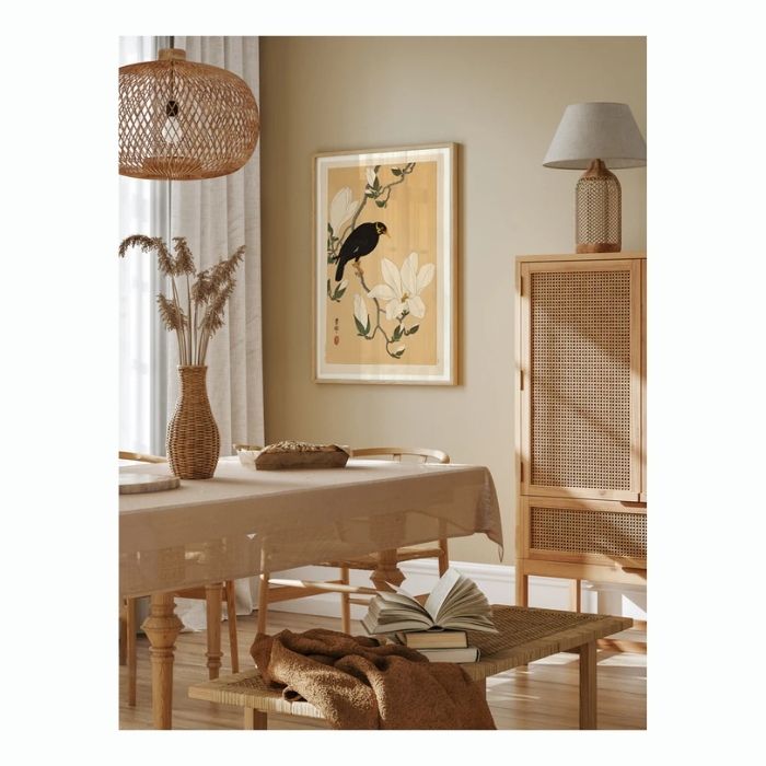 Myna bird on magnolia branch - 50 x 70 cm. inkl. egetræsramme
