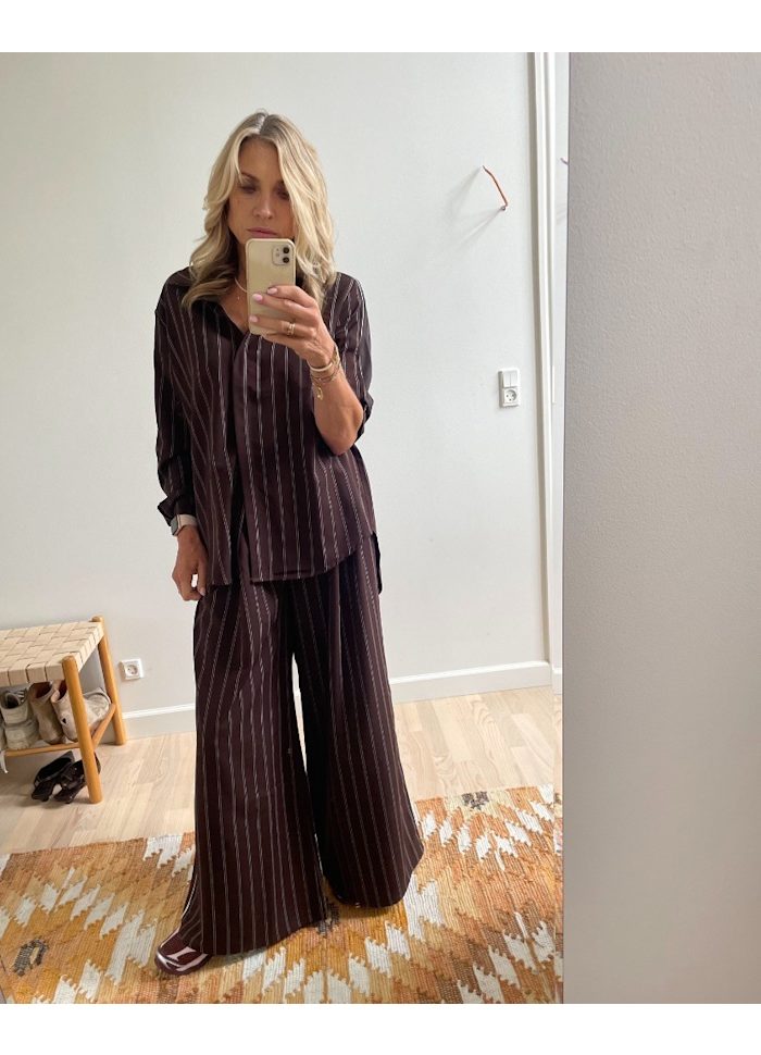 Alva Skjorte - Brun/hvid stribet One size