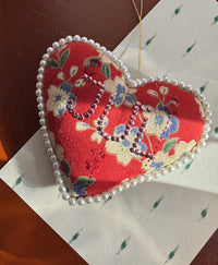 Sissel Edelbo Pearl of Hearts Ornament – Red Floral